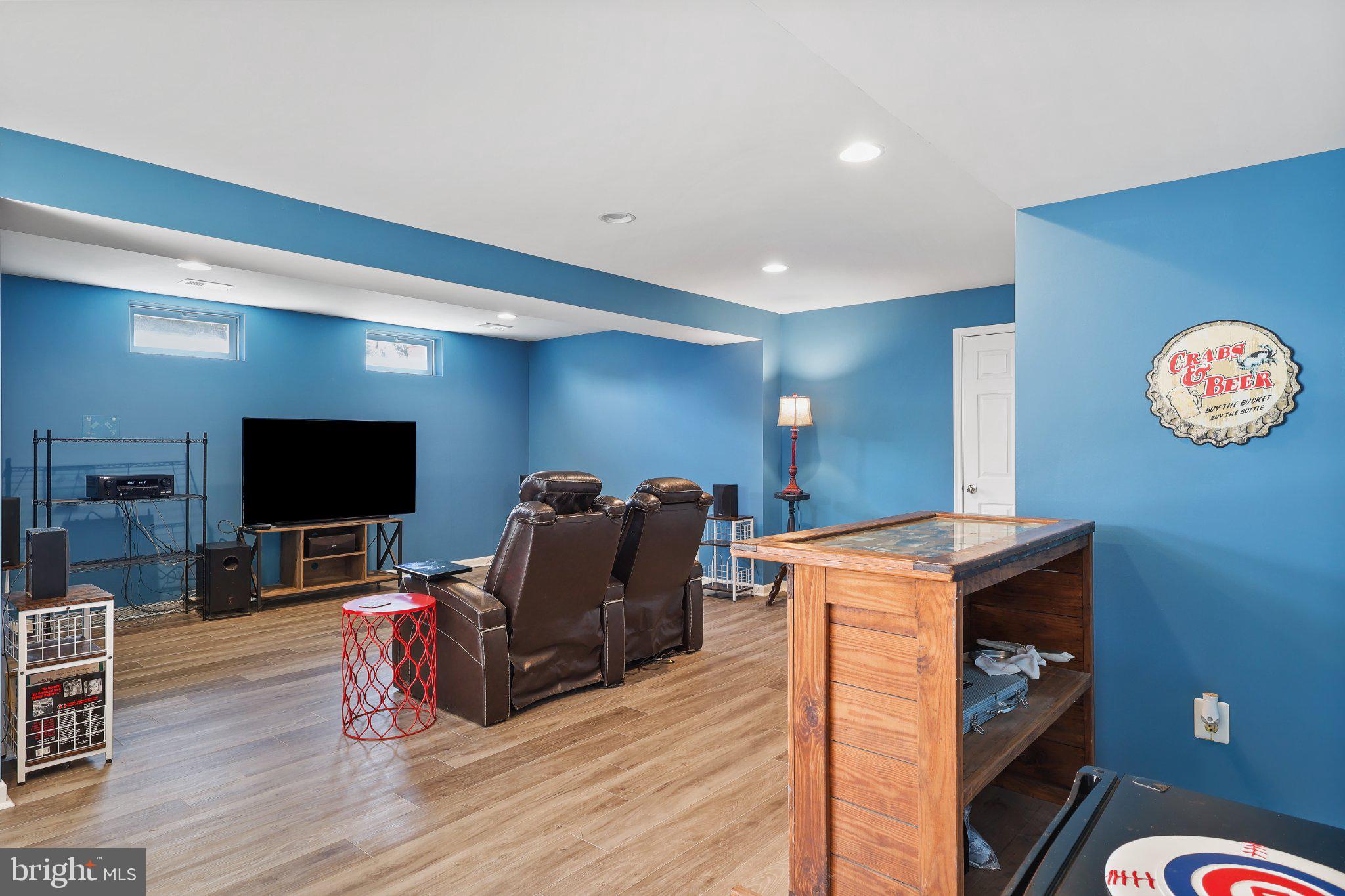 119 THATCHER COURT