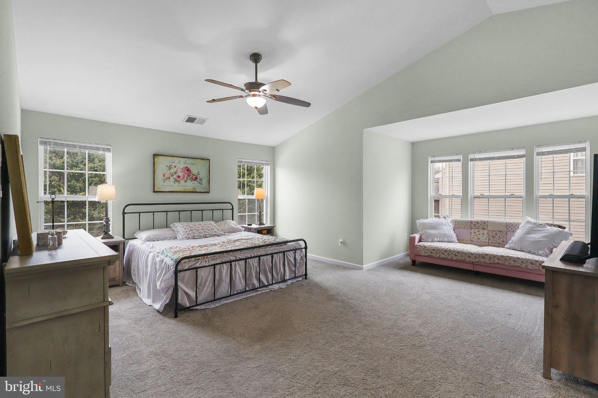 119 THATCHER COURT