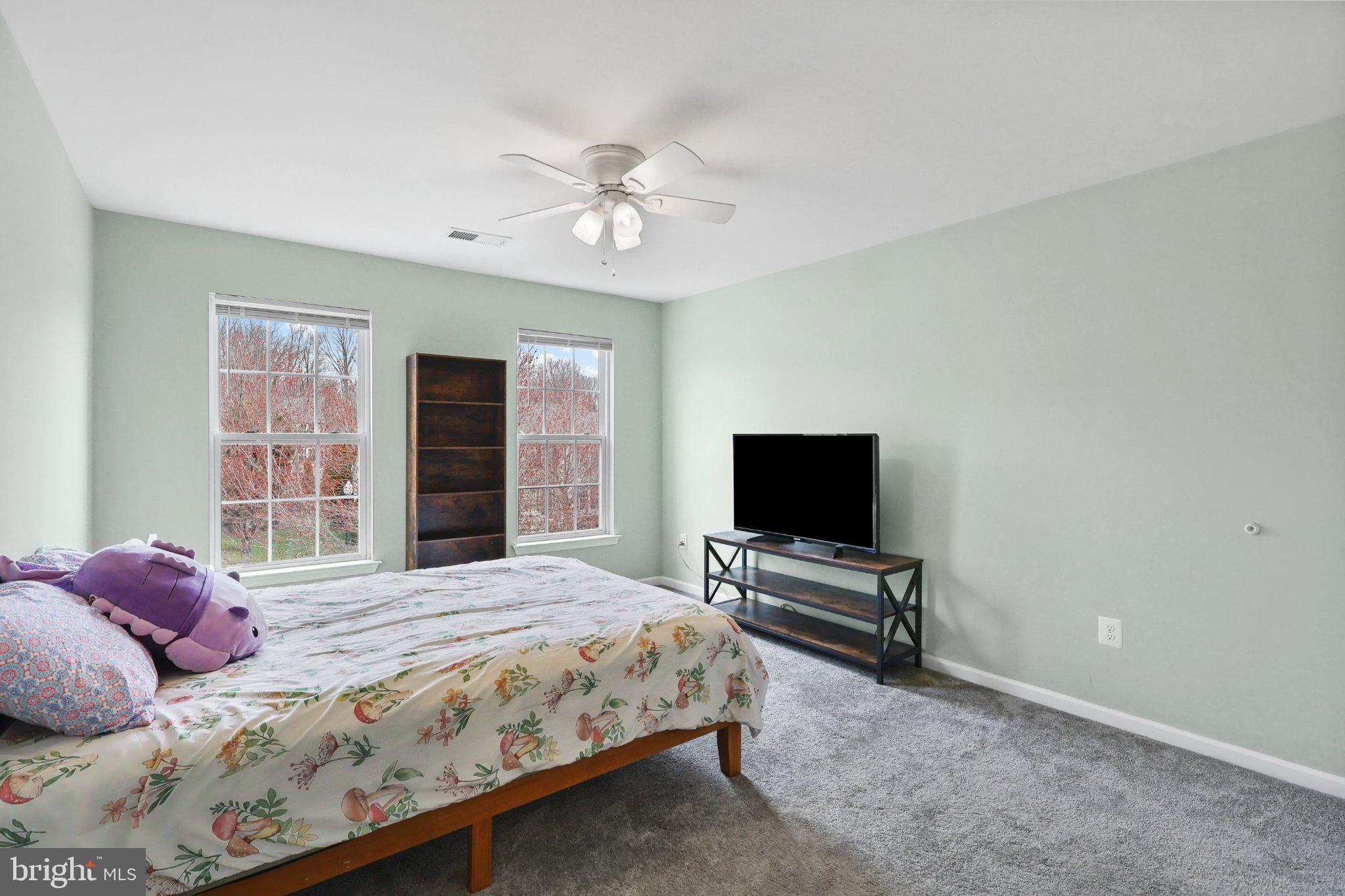 119 THATCHER COURT