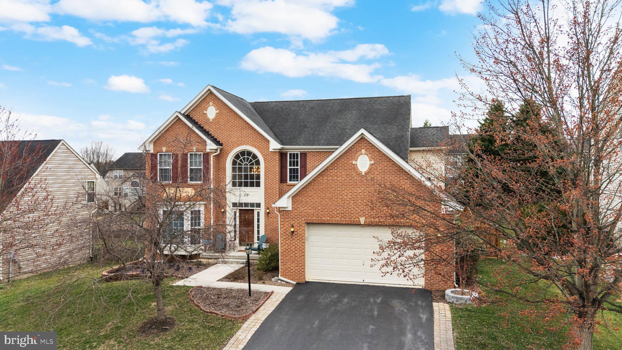 119 THATCHER COURT