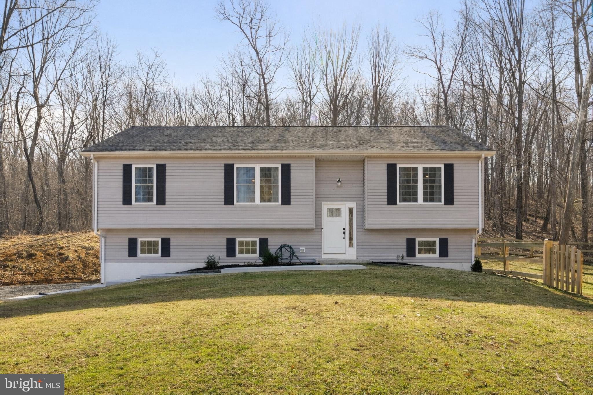 362 DAWN LANE