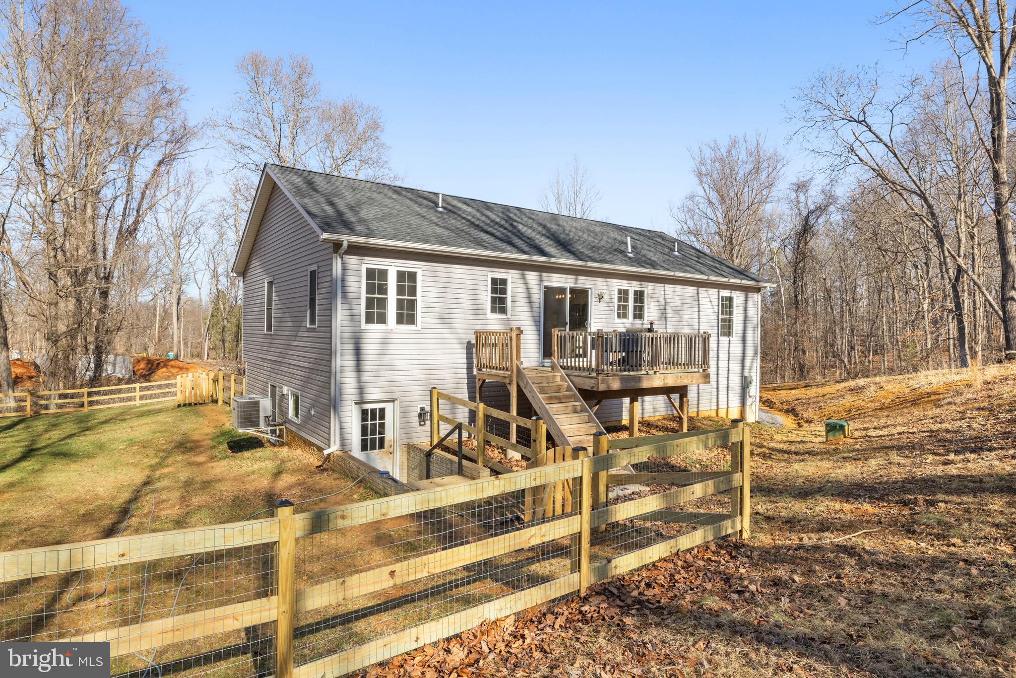 362 DAWN LANE