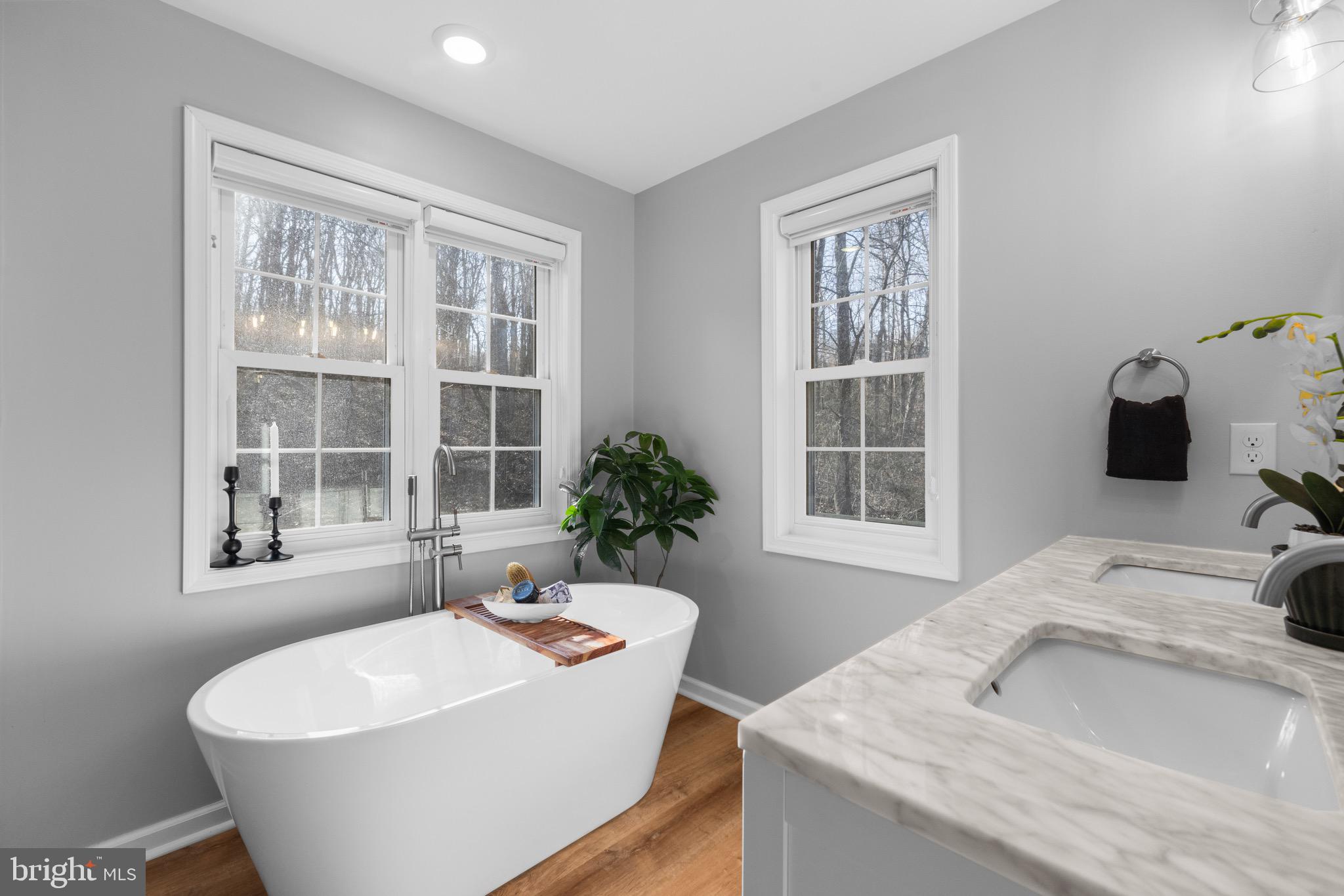 362 DAWN LANE