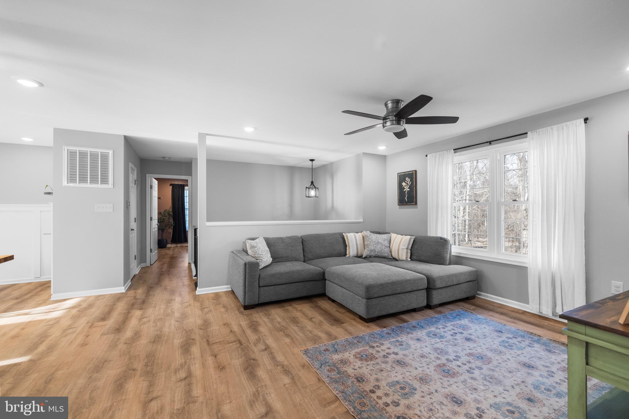362 DAWN LANE