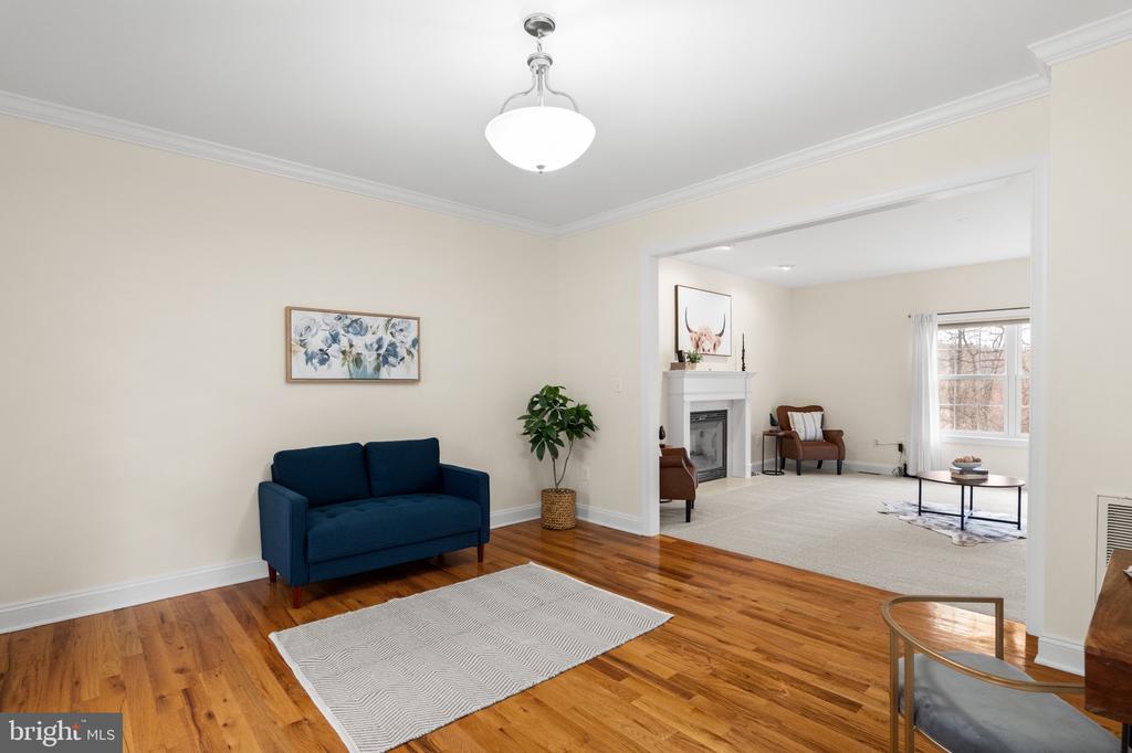 33 CAESAR ROAD