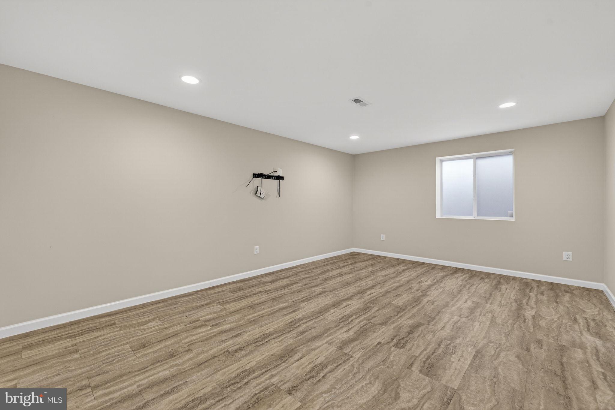 142 LEWIS WASHINGTON DRIVE