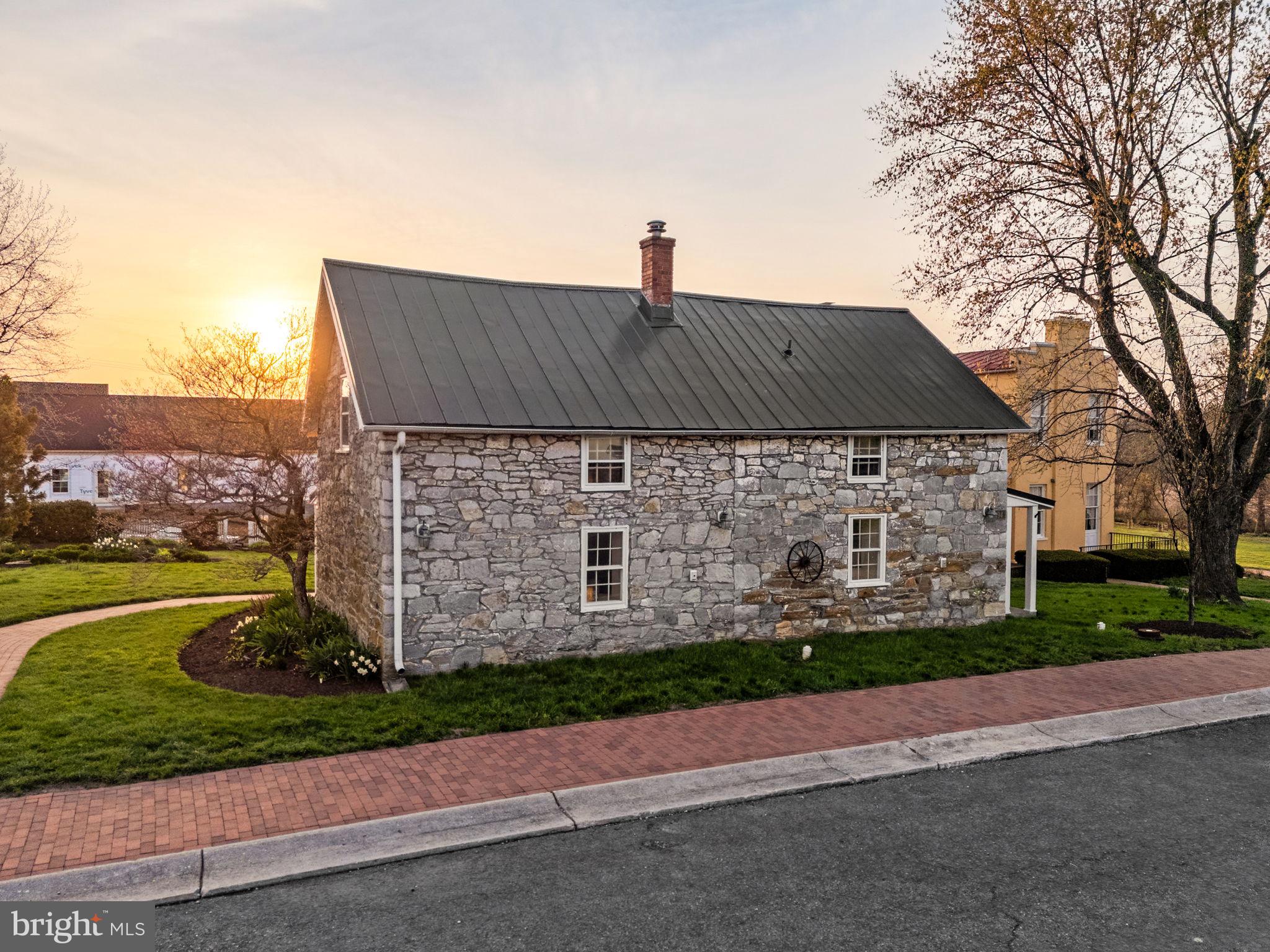 142 LEWIS WASHINGTON DRIVE