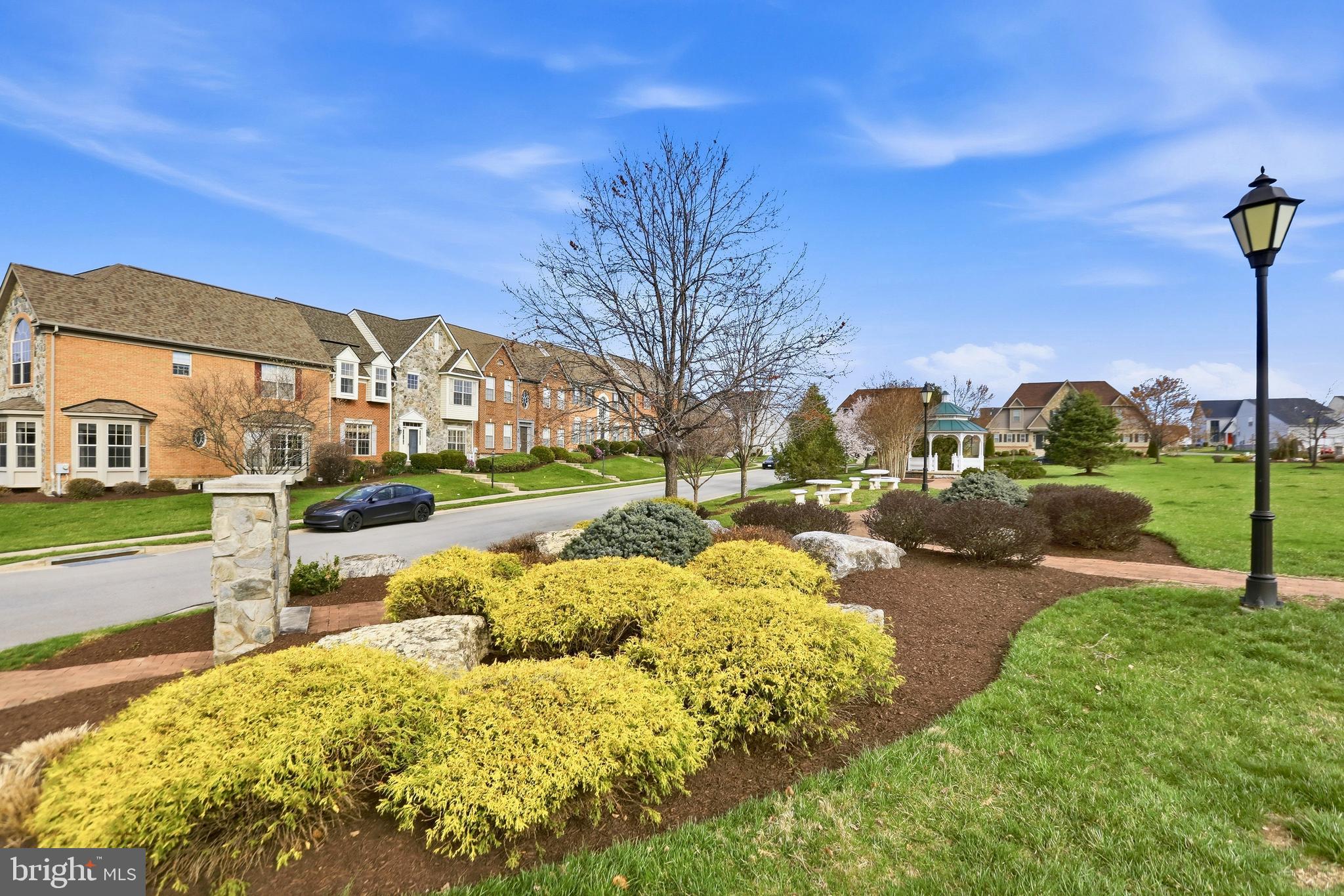 27 BEALLAIR SQUARE DRIVE