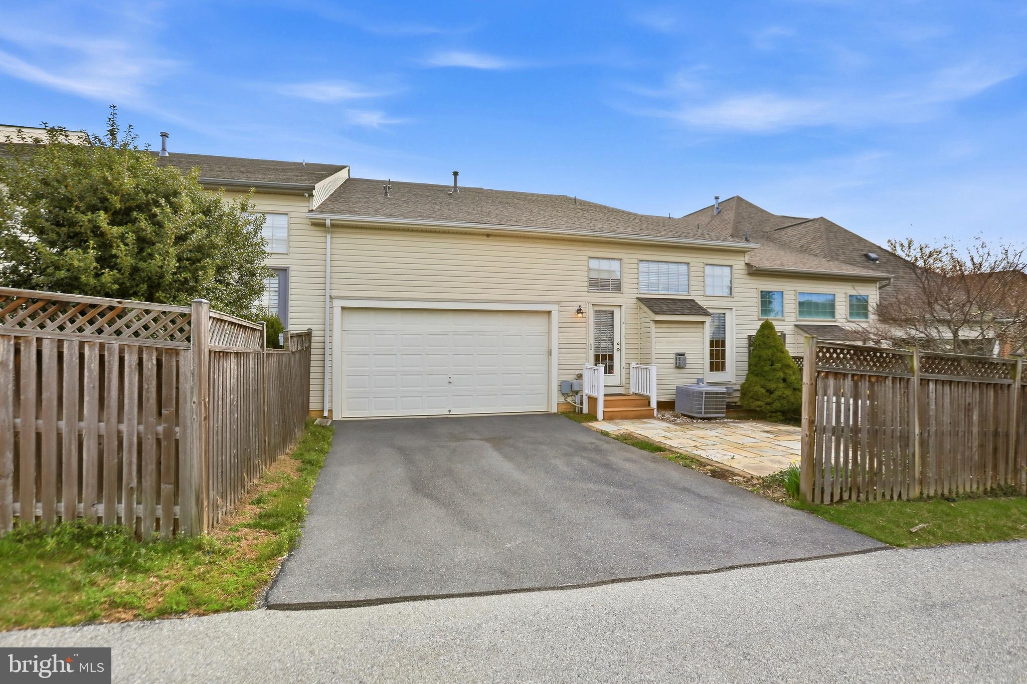 27 BEALLAIR SQUARE DRIVE