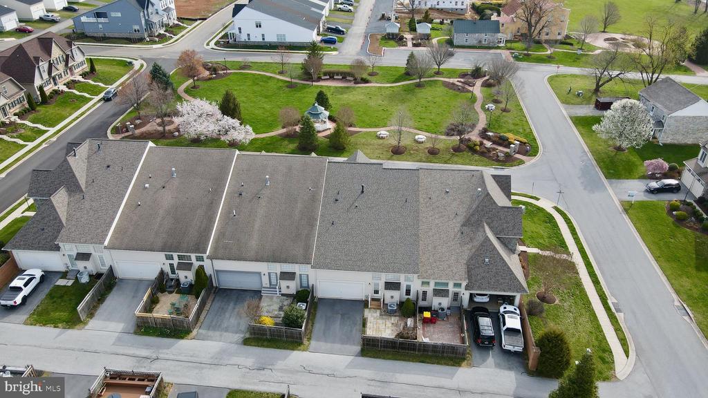 27 BEALLAIR SQUARE DRIVE