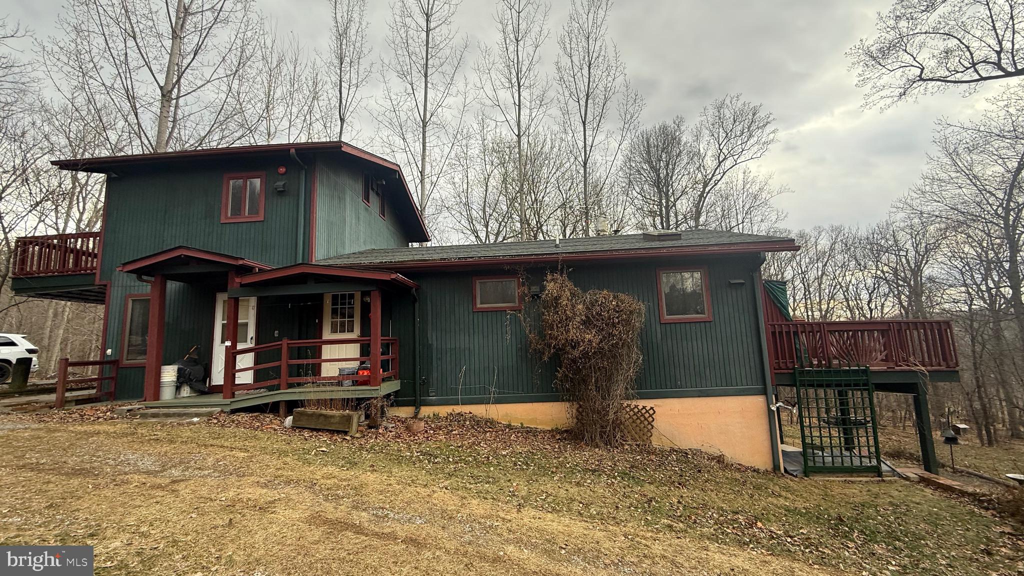 33 CHRIST CHURCH ROAD