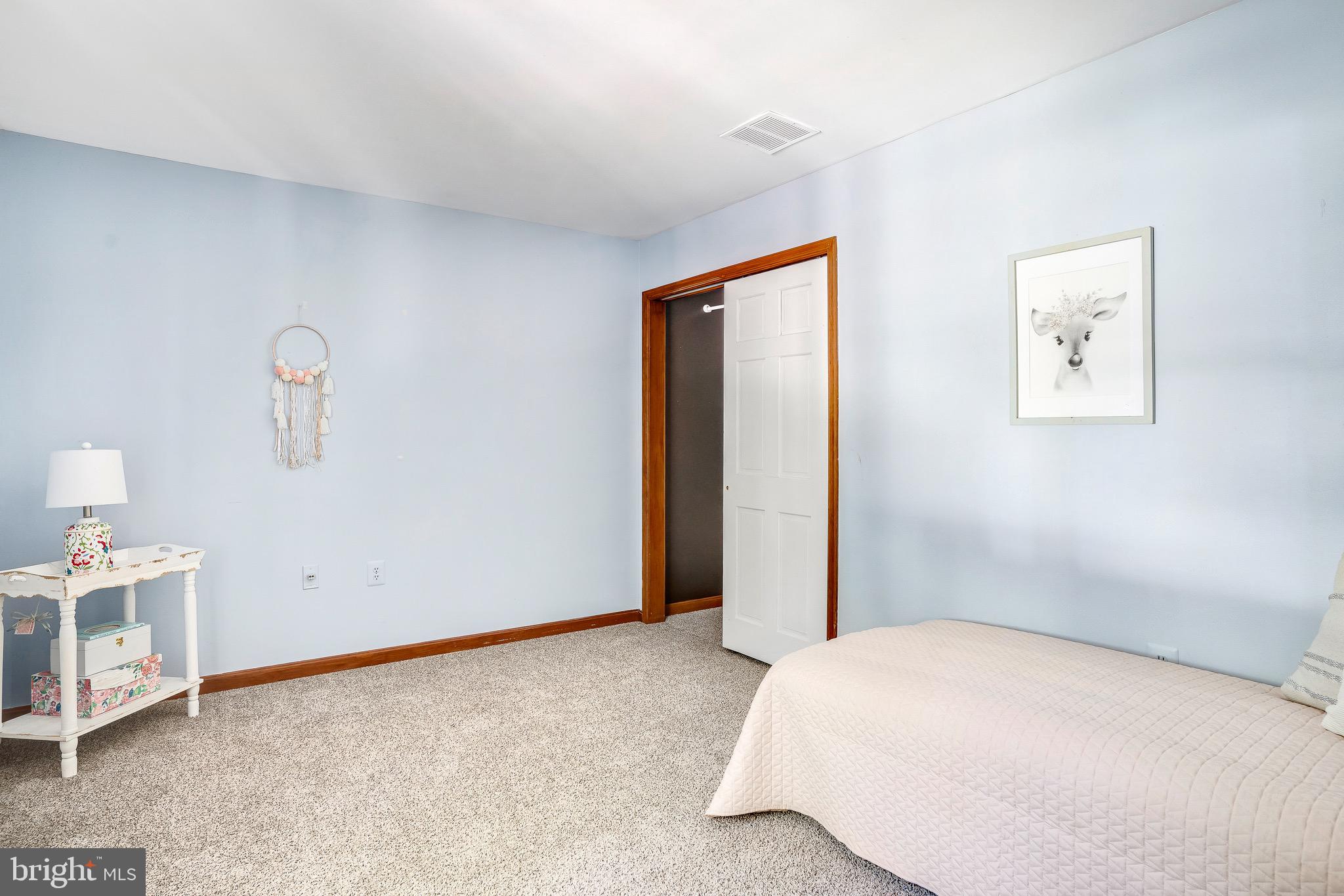 127 COOL GLEN CIRCLE