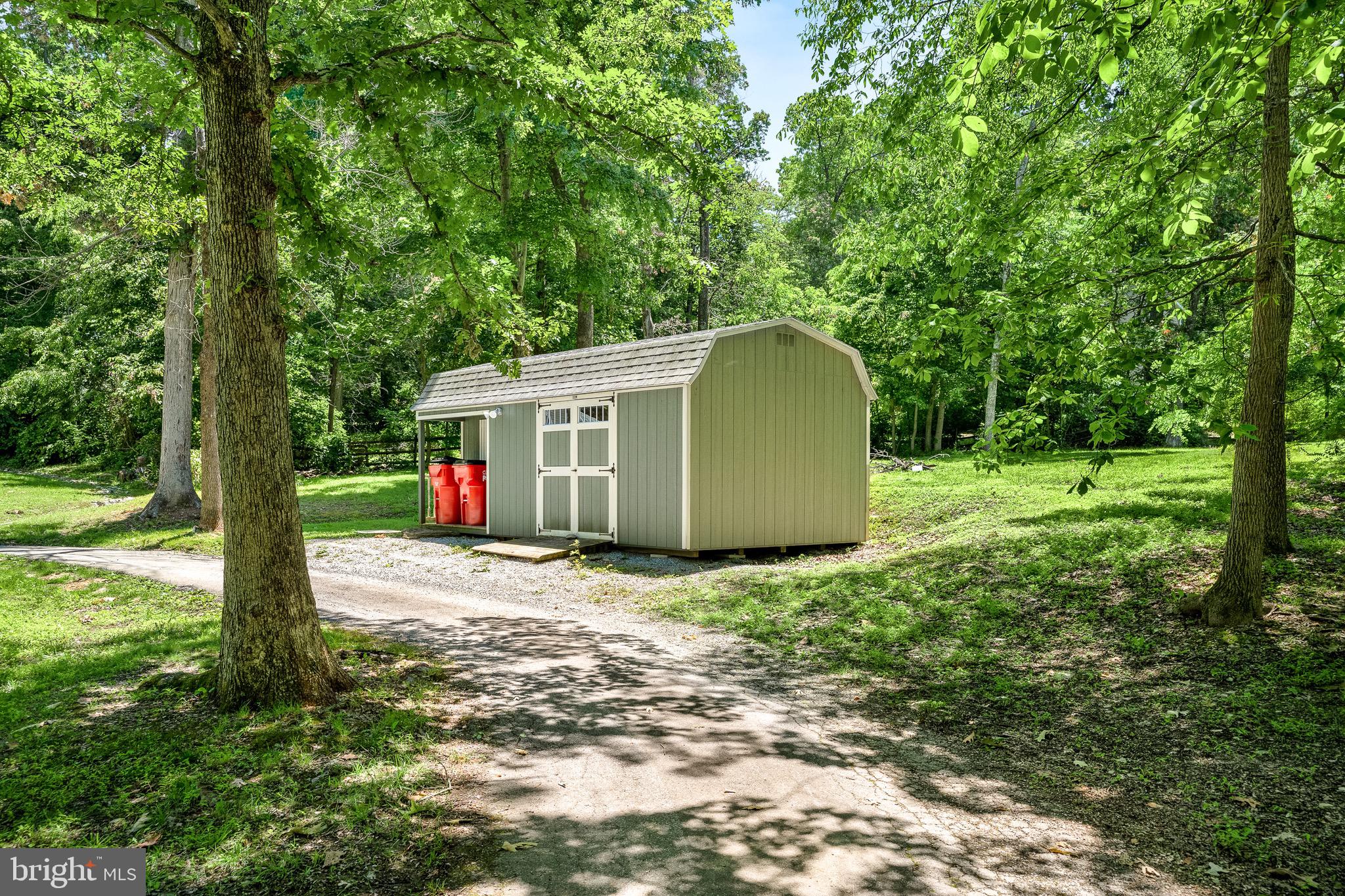 127 COOL GLEN CIRCLE