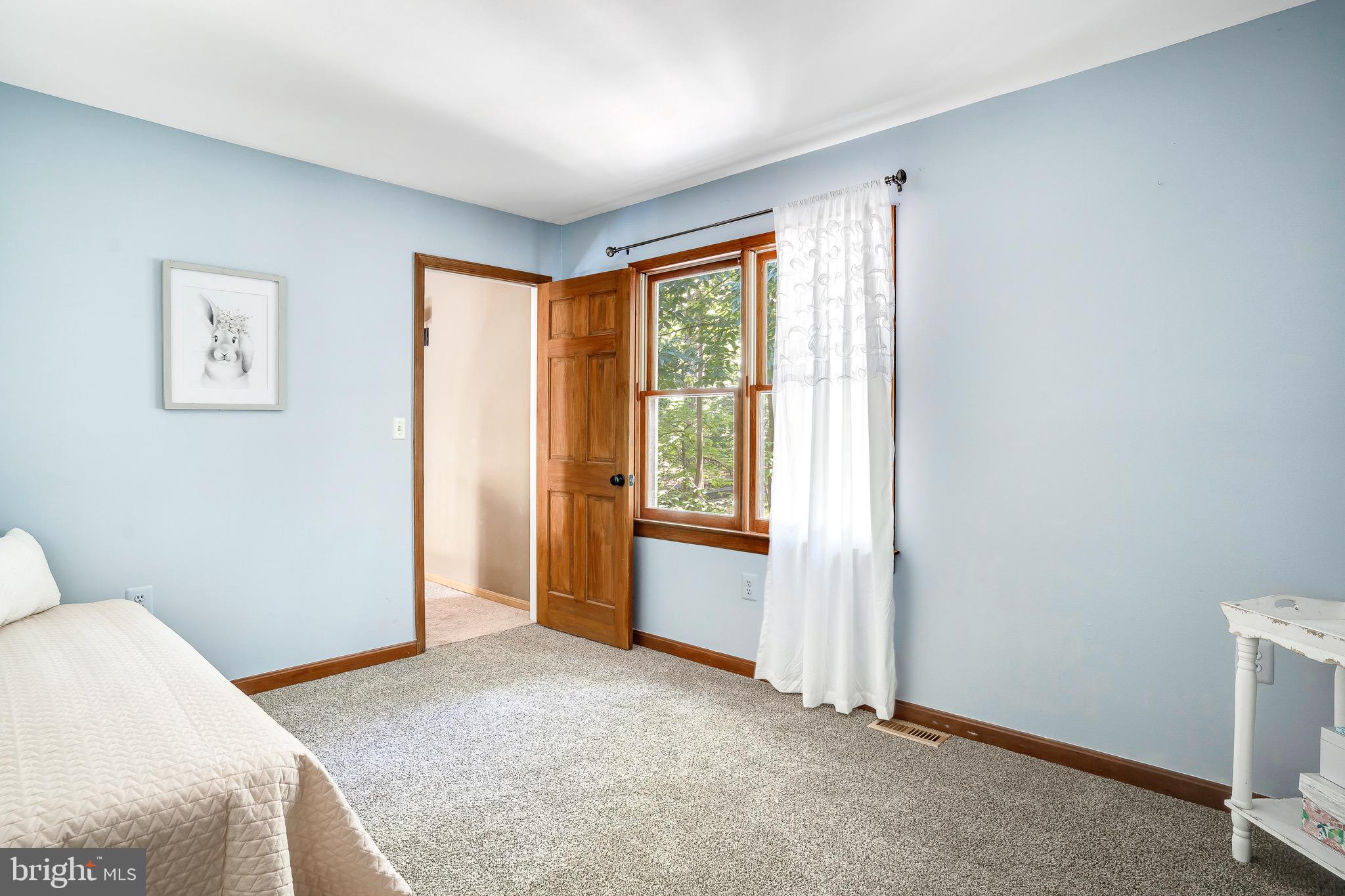 127 COOL GLEN CIRCLE