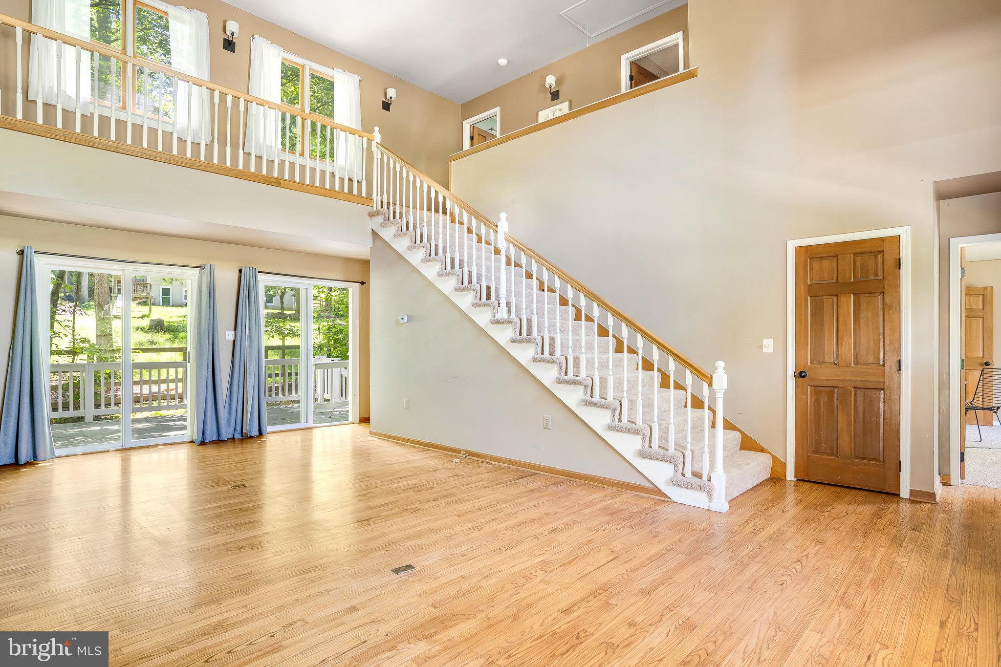 127 COOL GLEN CIRCLE