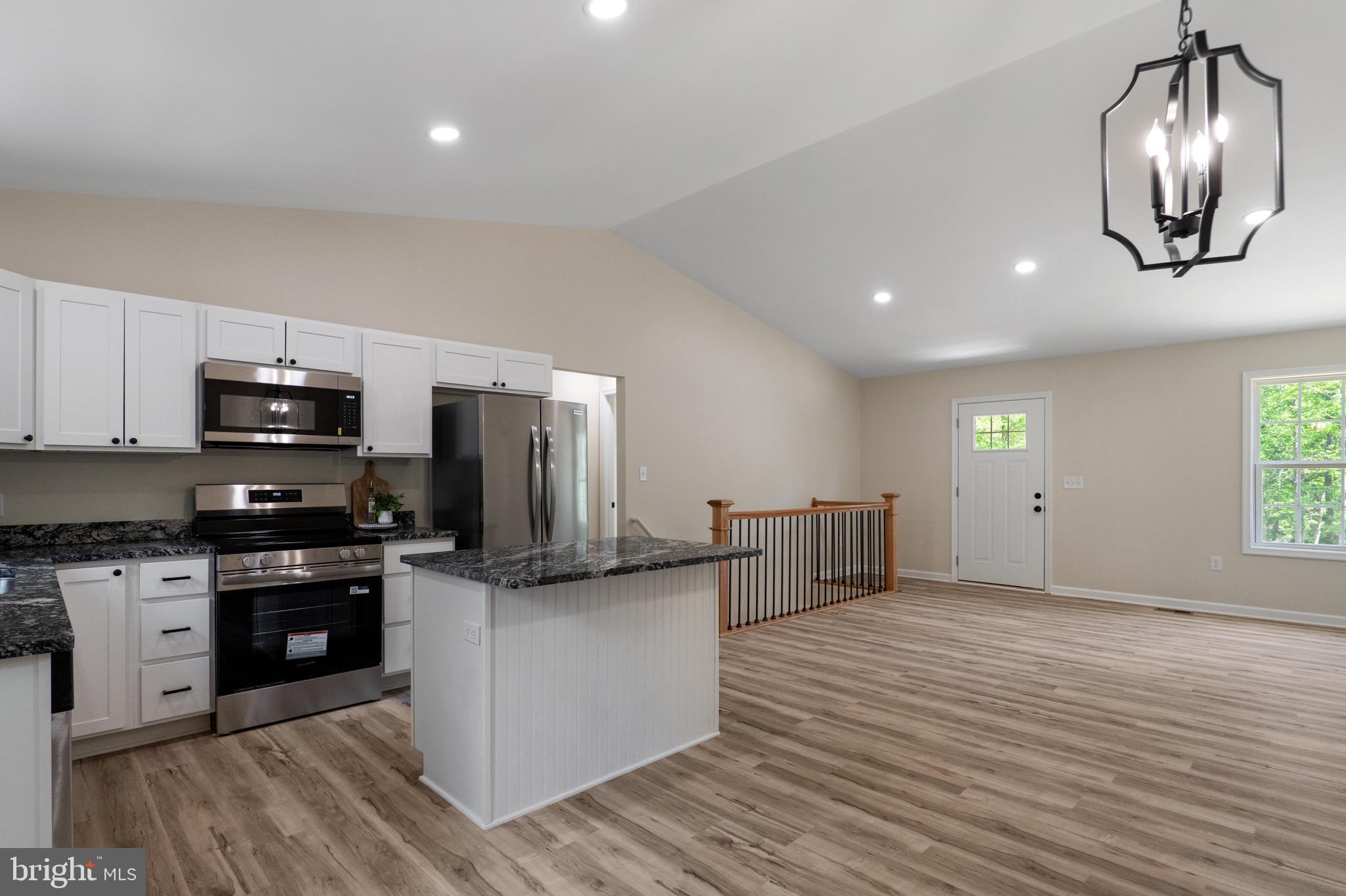358 DAWN LANE