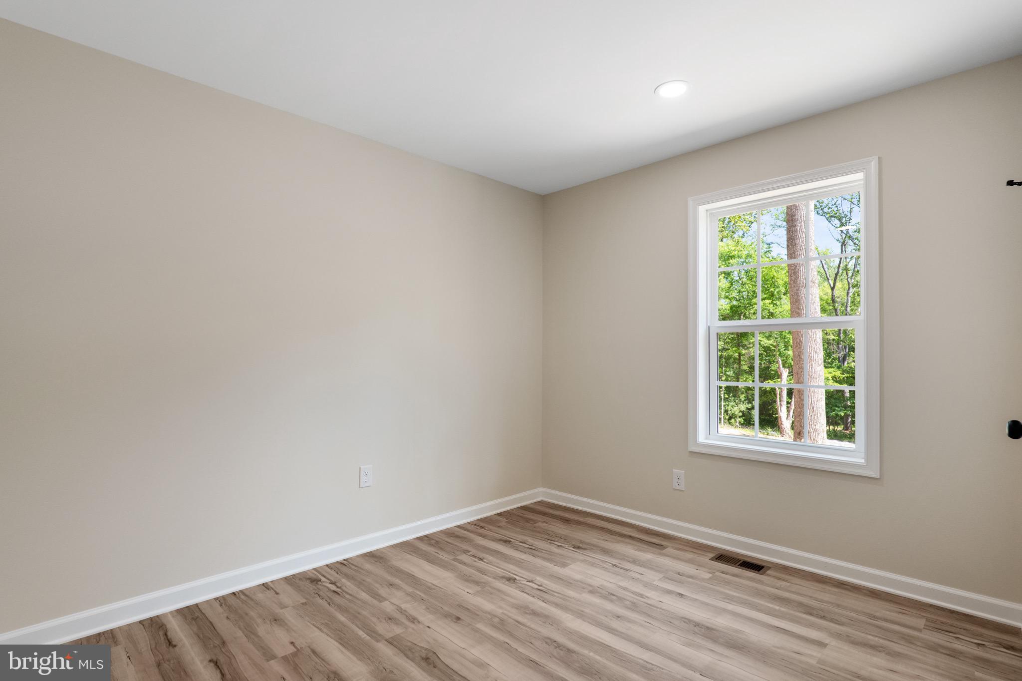 358 DAWN LANE