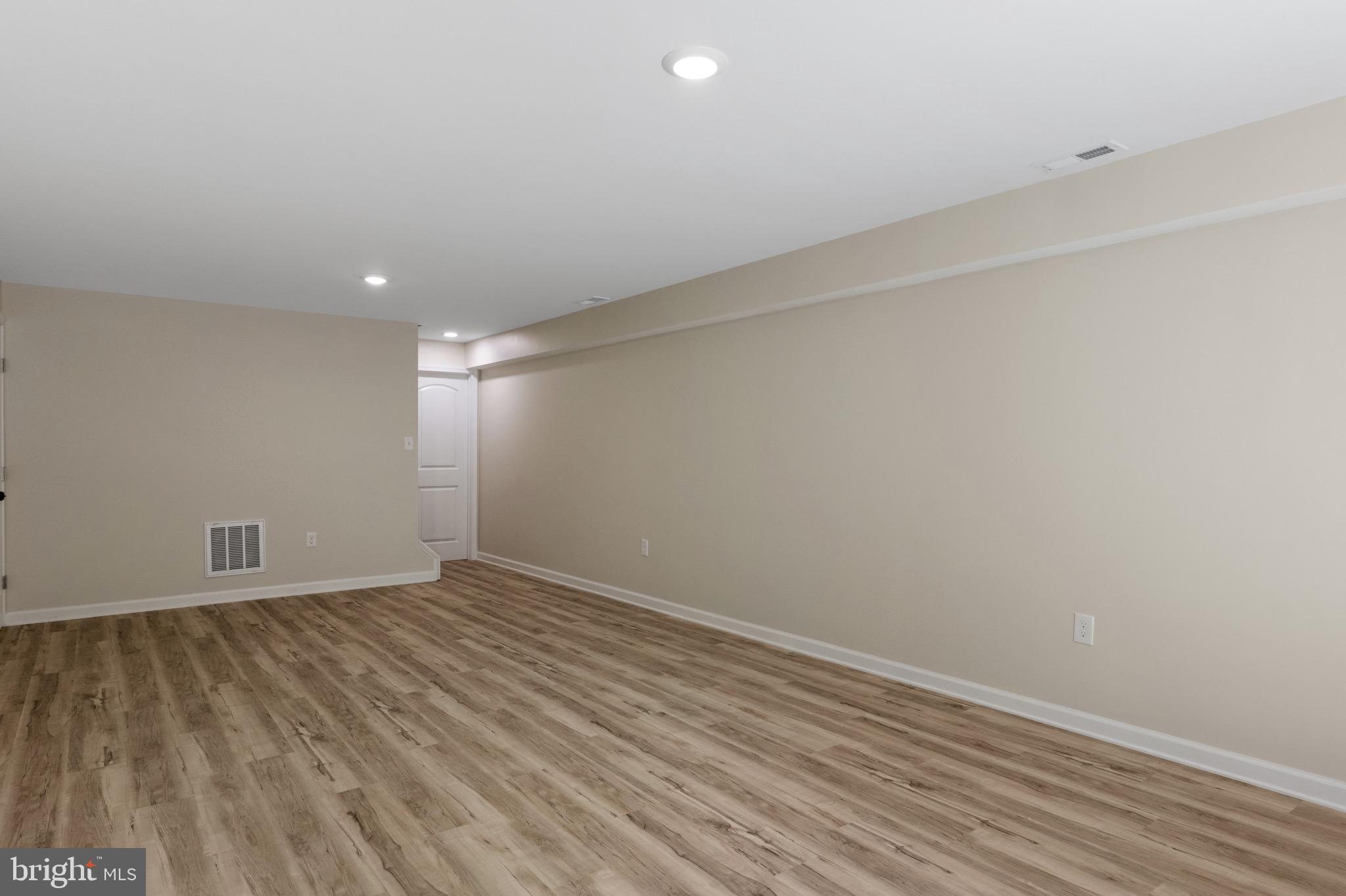 358 DAWN LANE