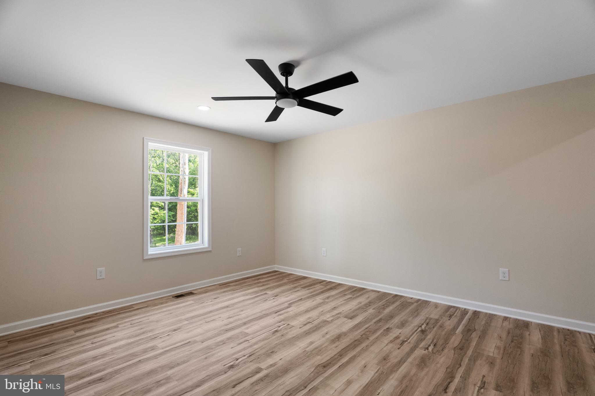 358 DAWN LANE