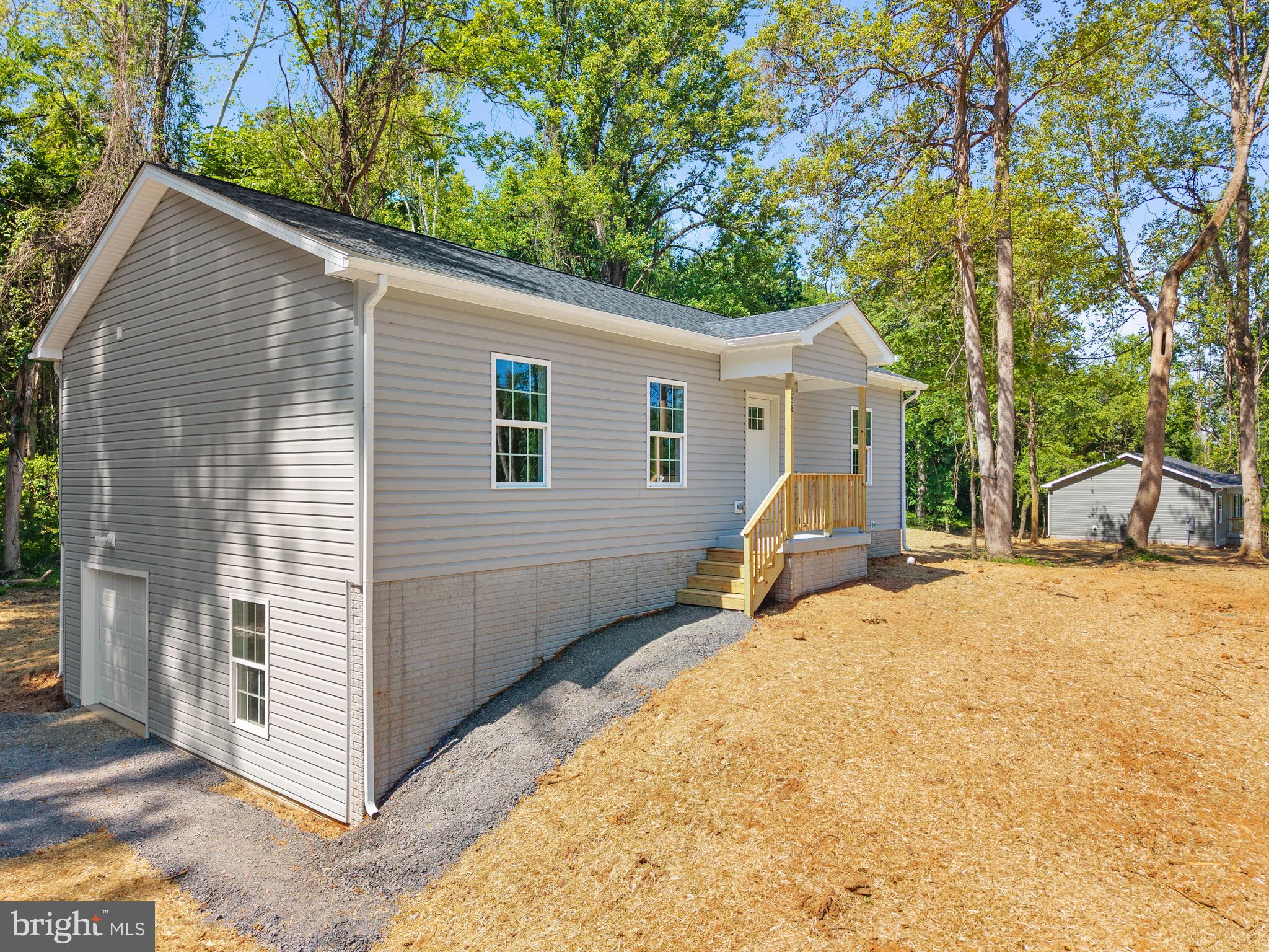 358 DAWN LANE