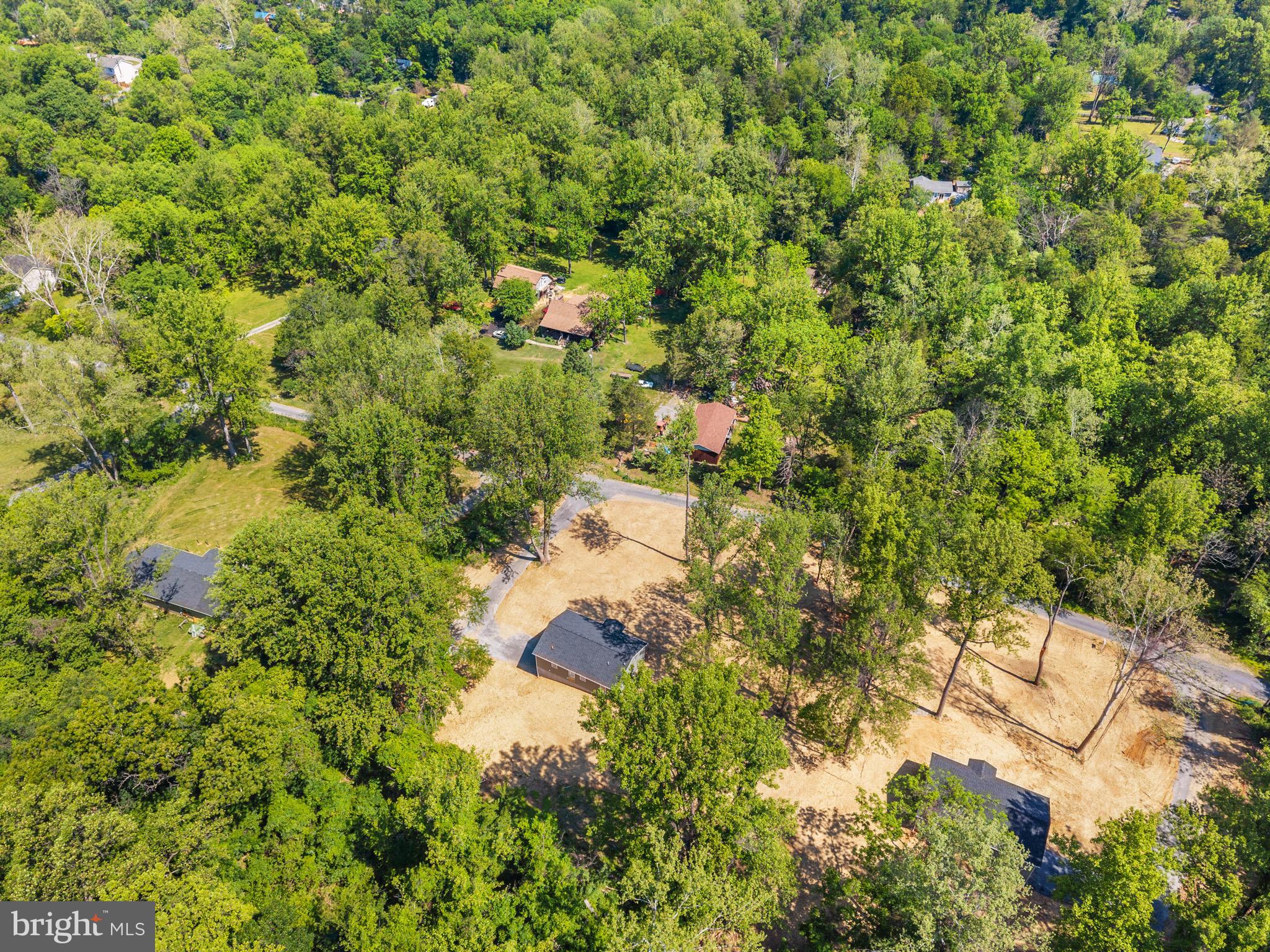 292 DAWN LANE