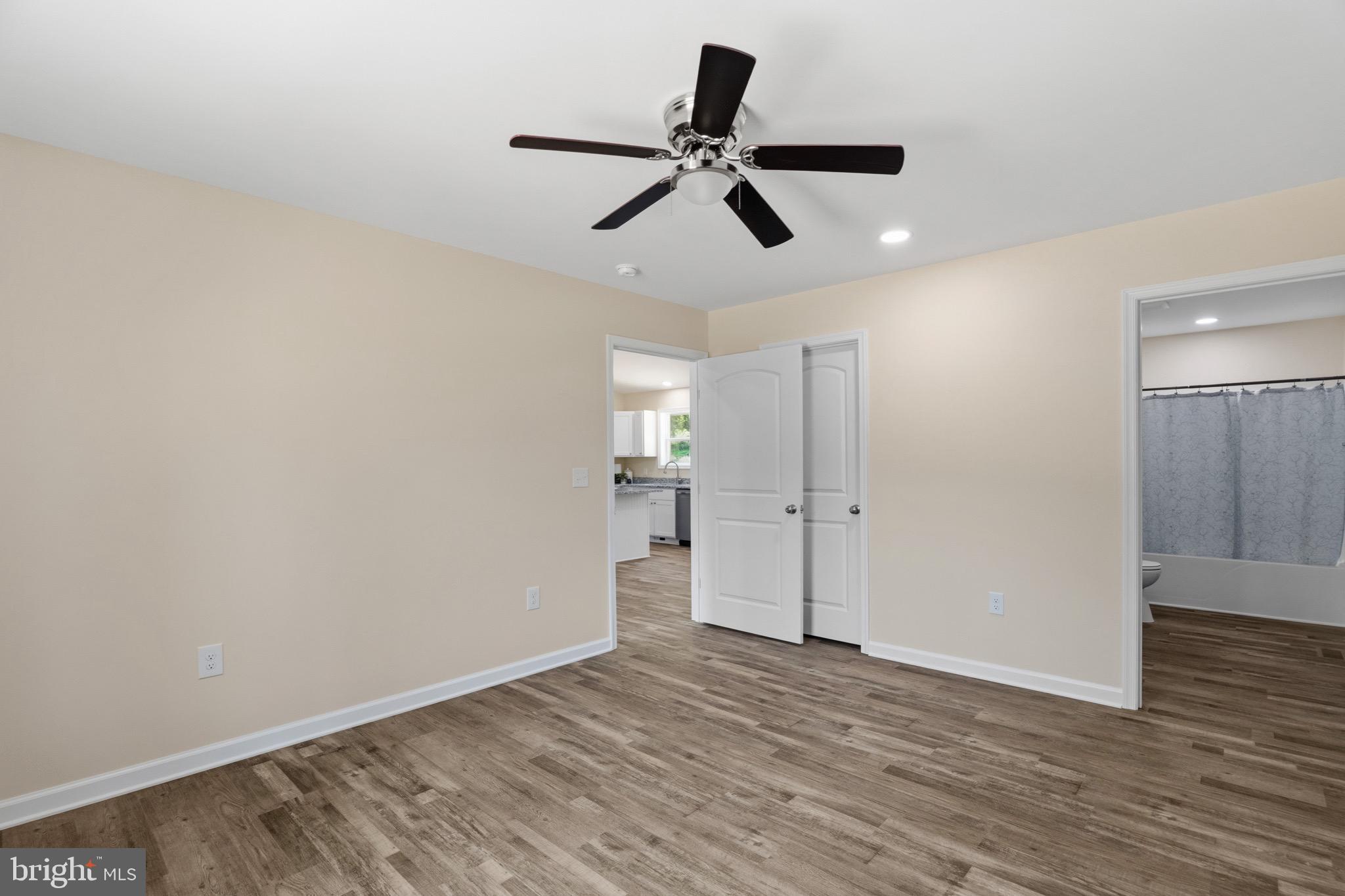 292 DAWN LANE