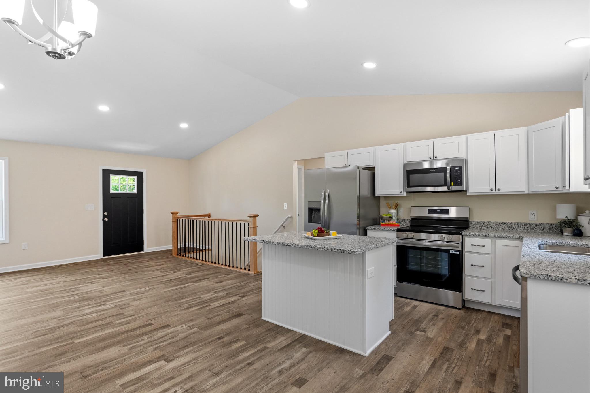 292 DAWN LANE