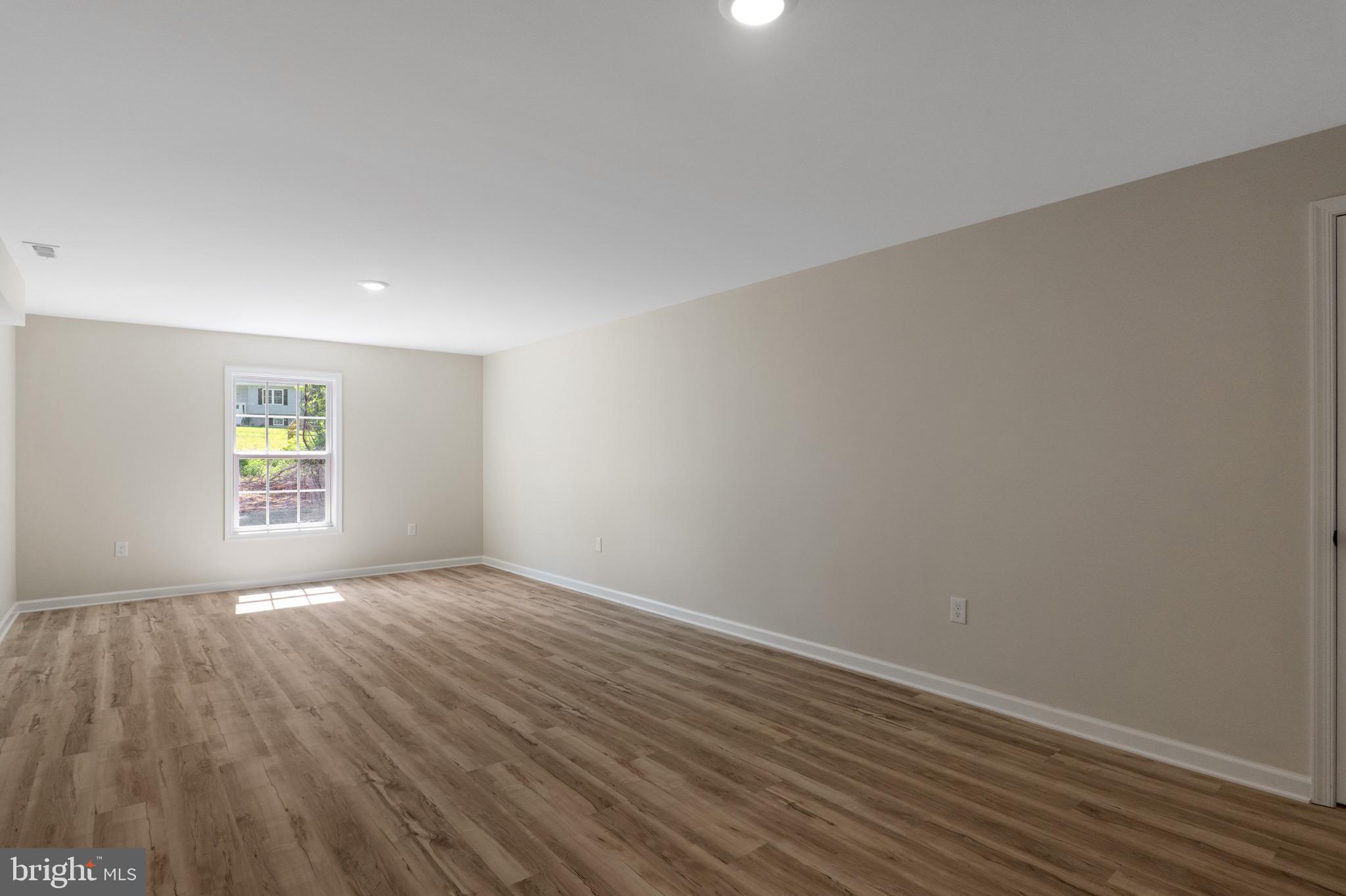 424 STONE RIDGE ROAD