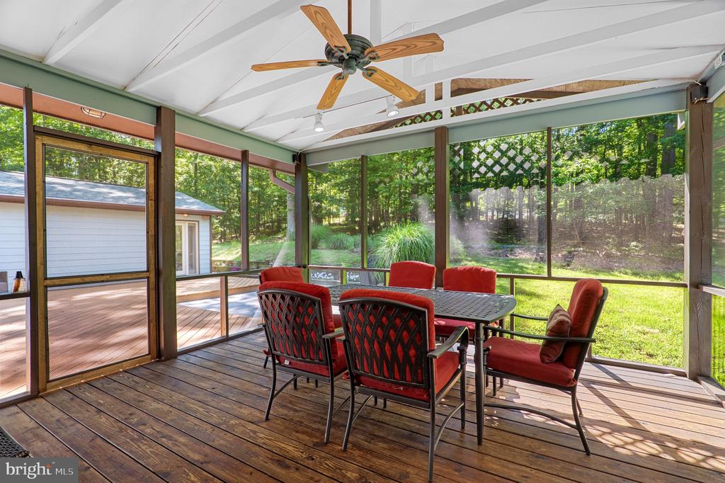 715 MOUNT VISTA TRAIL