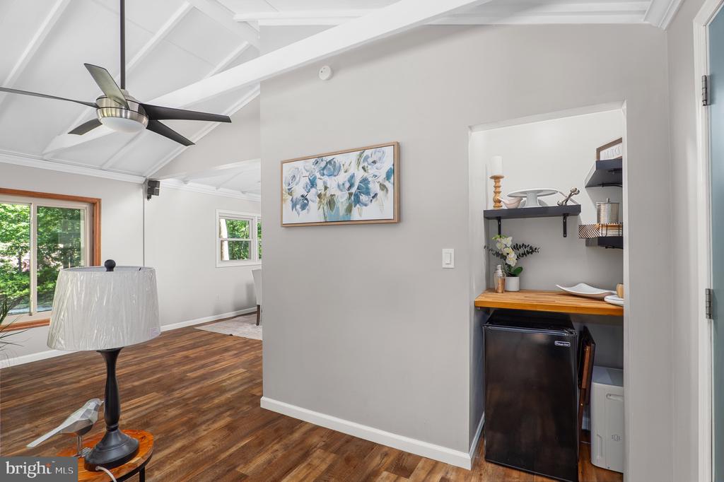 715 MOUNT VISTA TRAIL