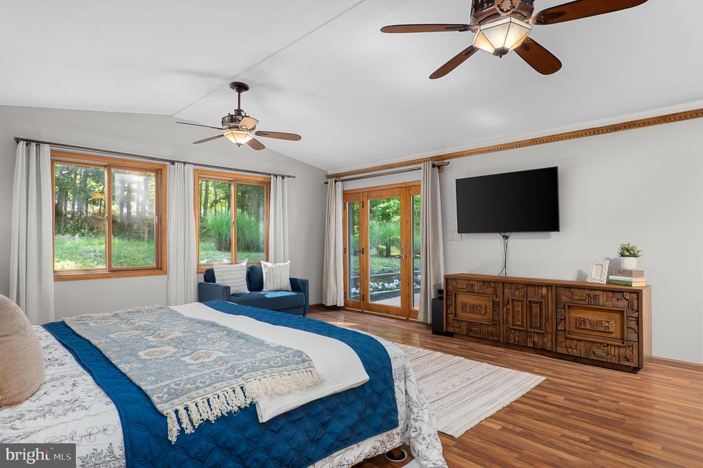 715 MOUNT VISTA TRAIL