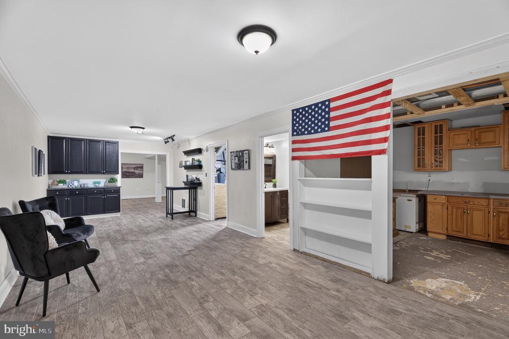 885 WILD ROSE LANE