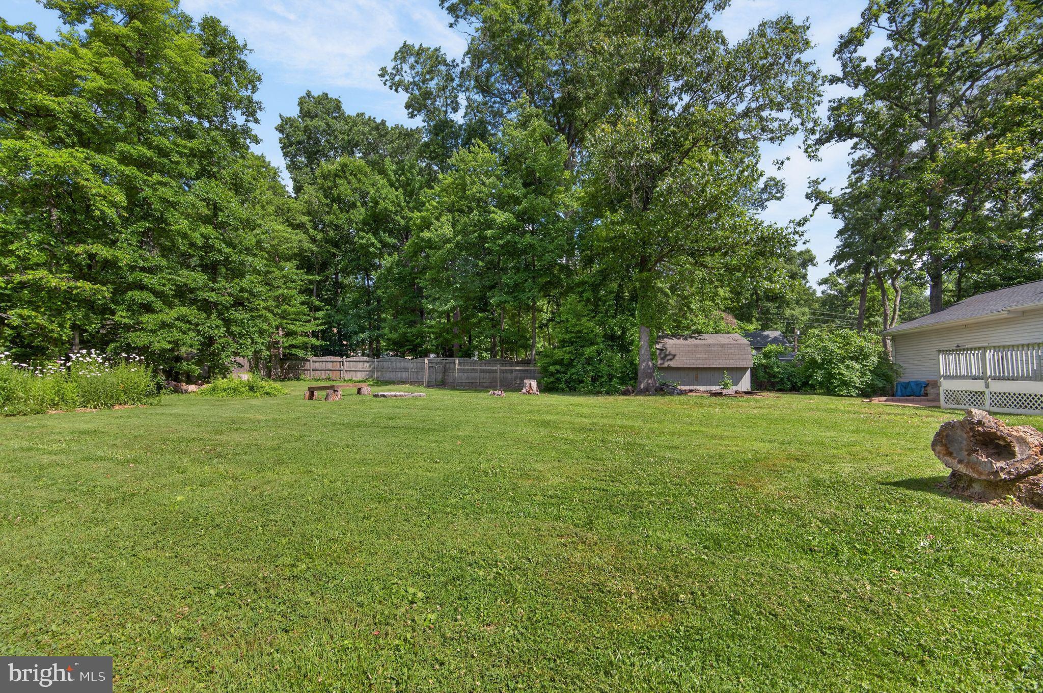 885 WILD ROSE LANE