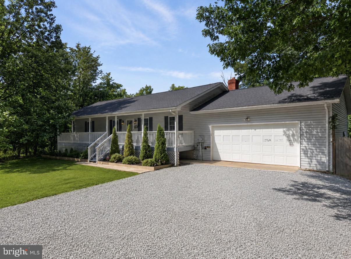 885 WILD ROSE LANE