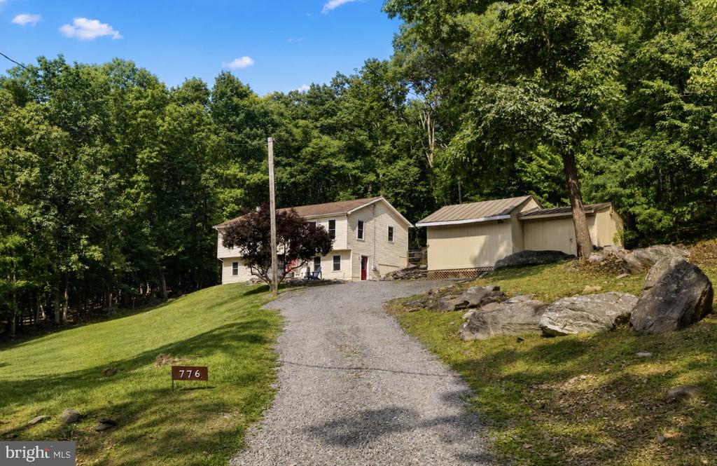 776 VALLEY VIEW ROAD