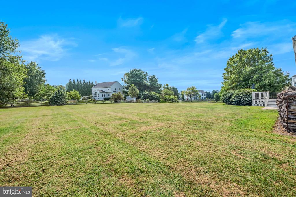 76 SWEET SHADE COURT