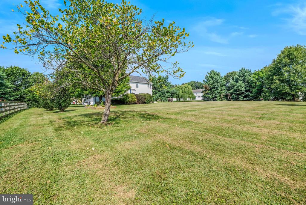 76 SWEET SHADE COURT