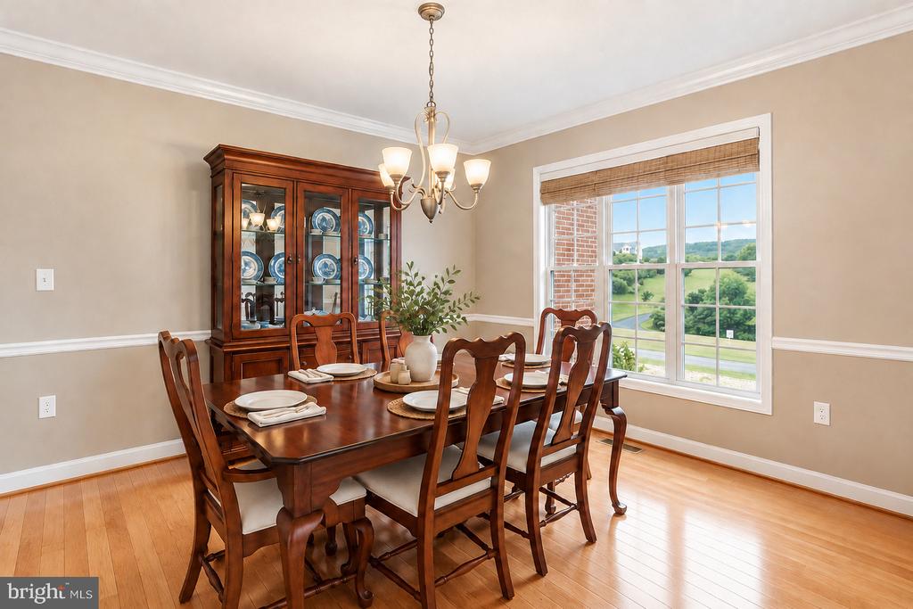 79 FALCON RIDGE DRIVE