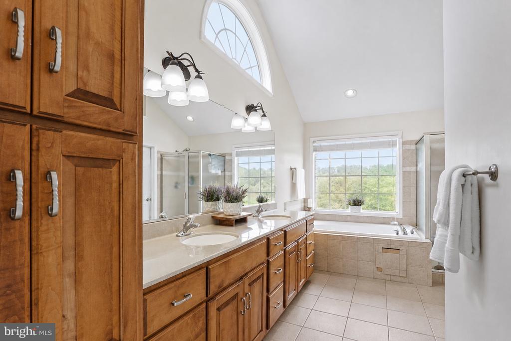79 FALCON RIDGE DRIVE