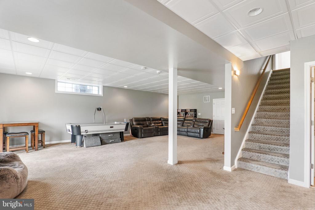79 FALCON RIDGE DRIVE