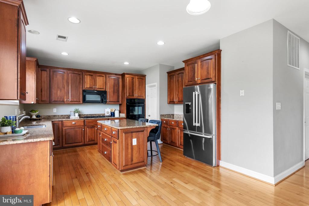 79 FALCON RIDGE DRIVE