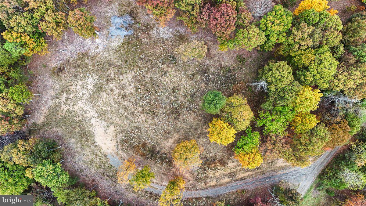 Lot 5 Evansdale Addition- JASON LANE