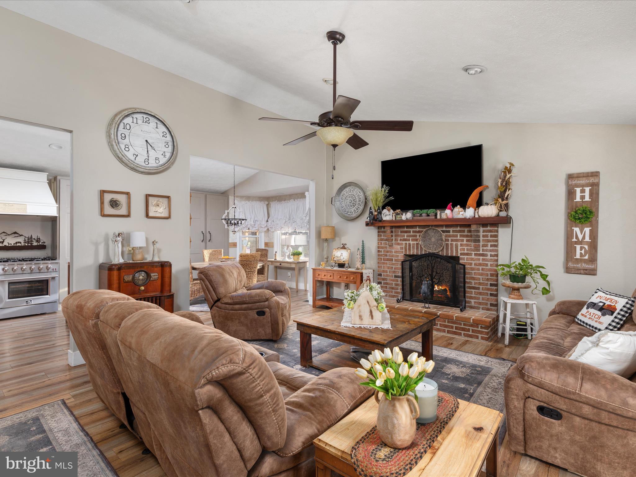 168 Tall Pines Ln
