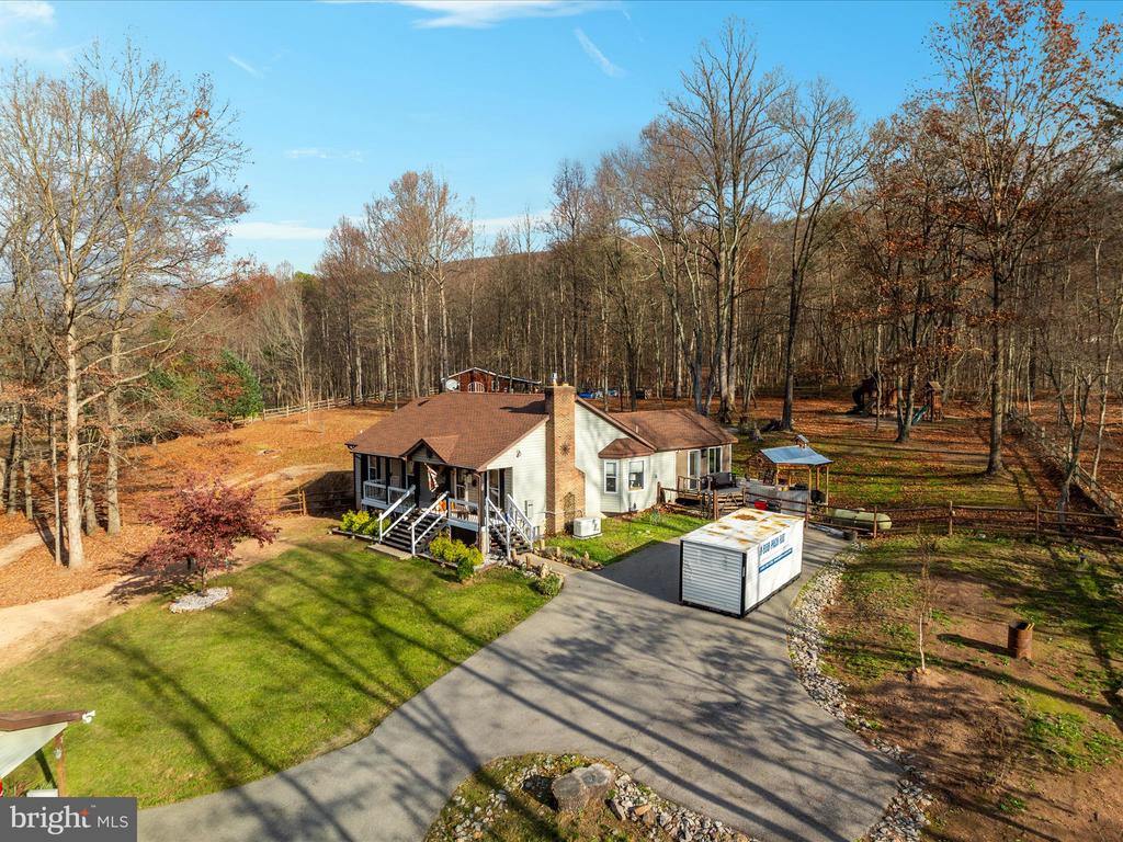 168 Tall Pines Ln