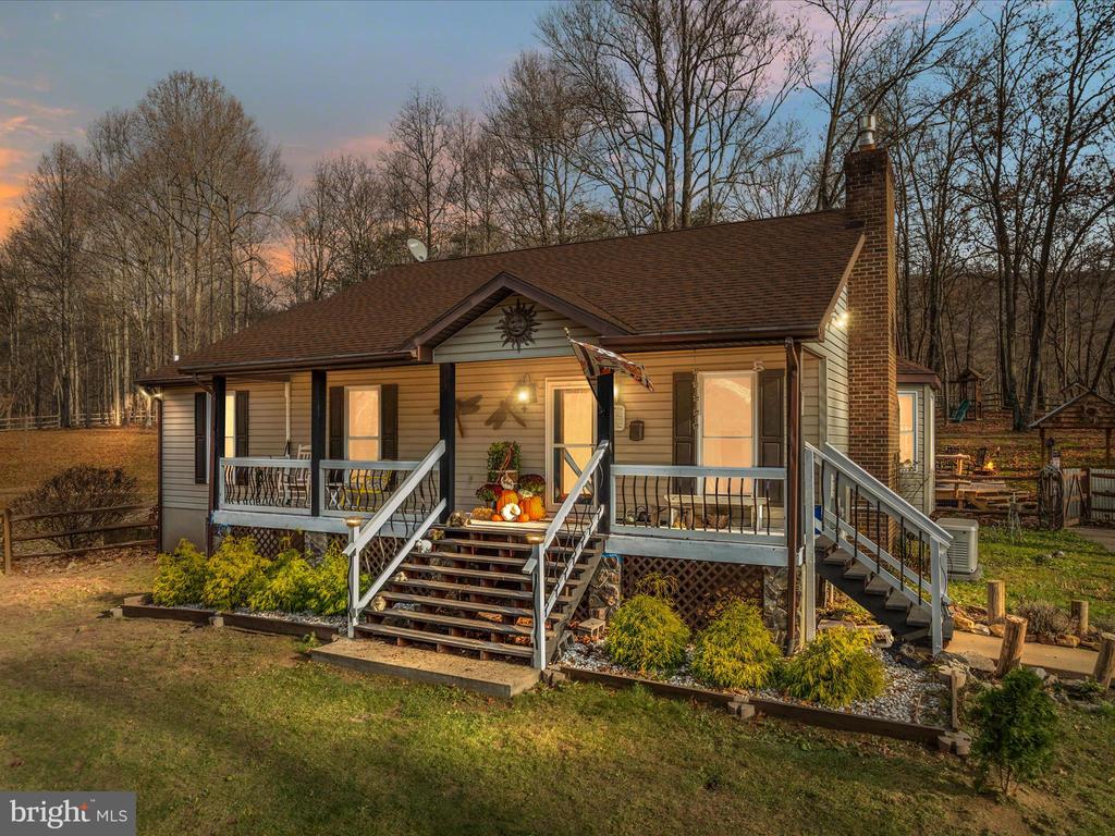 168 Tall Pines Ln