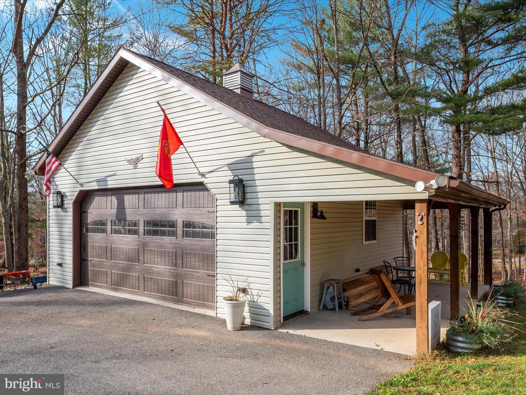 168 Tall Pines Ln