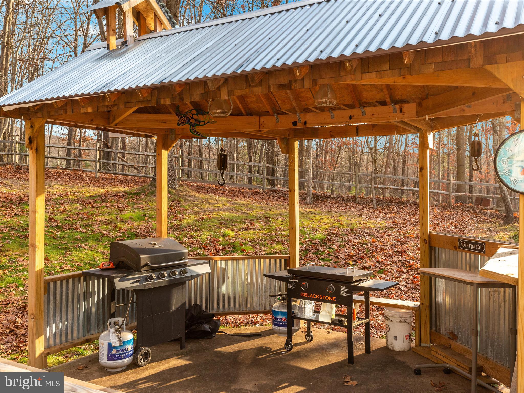 168 Tall Pines Ln