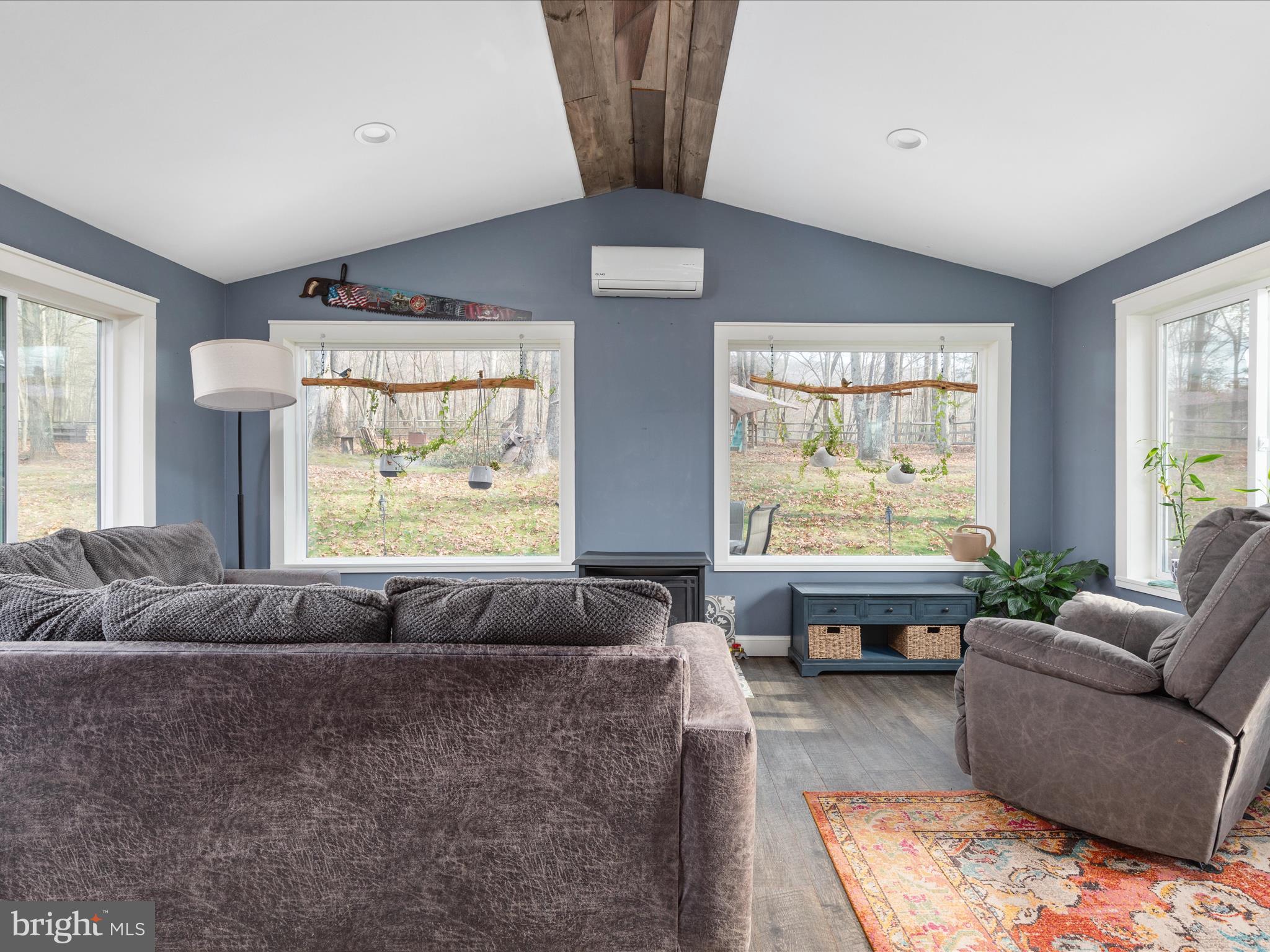 168 Tall Pines Ln