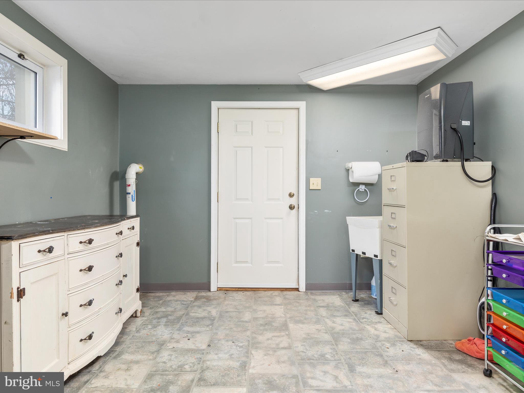 168 Tall Pines Ln