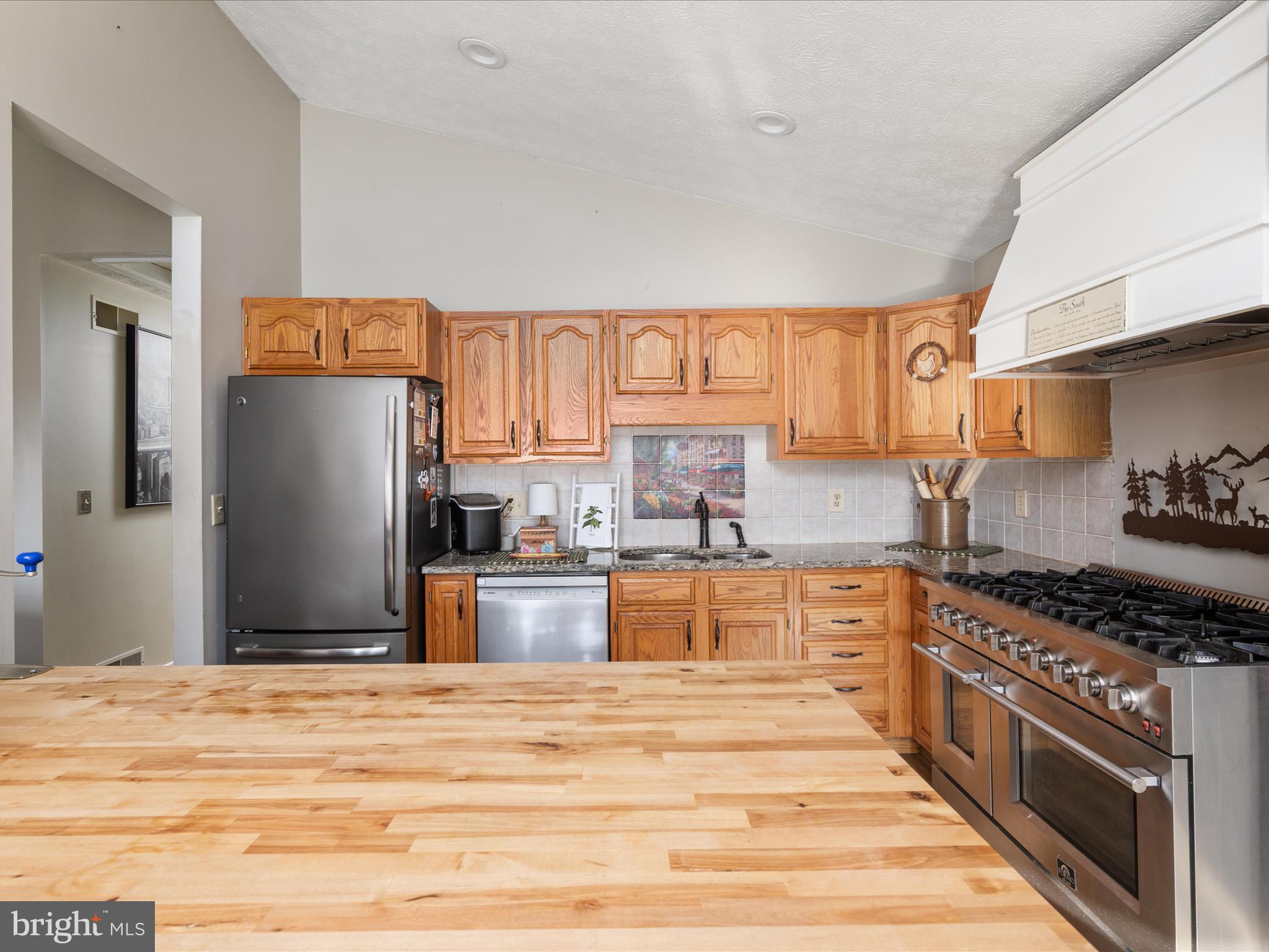 168 Tall Pines Ln